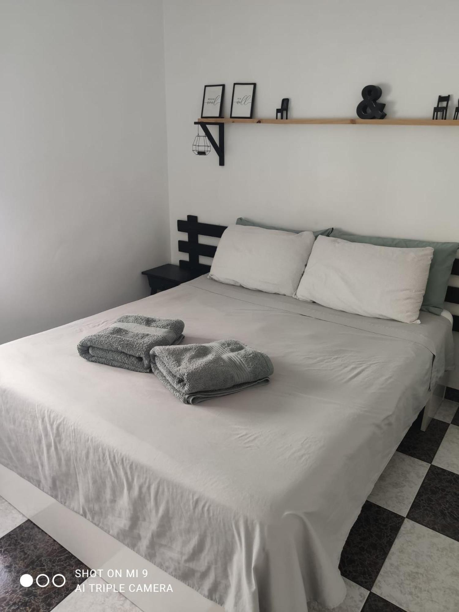 Habitacion 2 En Tercera Planta Sin Ascensor No Es Un Piso Entero! A Compartir Bano Y Cocina! Fuengirola Eksteriør bilde
